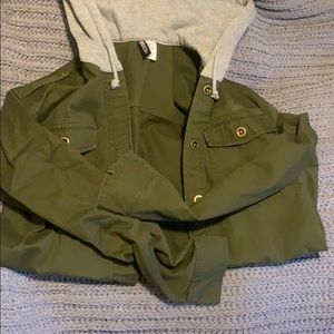 Long green coat w hood